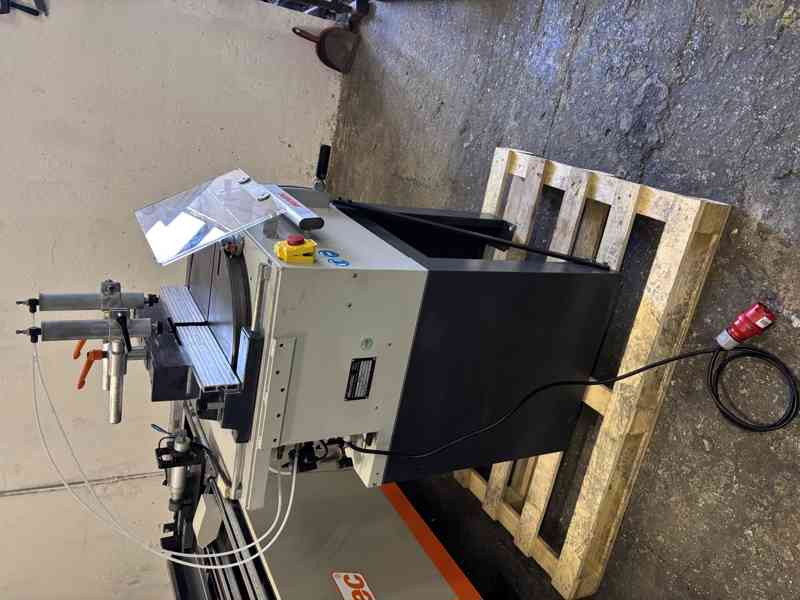 elumatec TS 161 Stolní pila  - foto 3