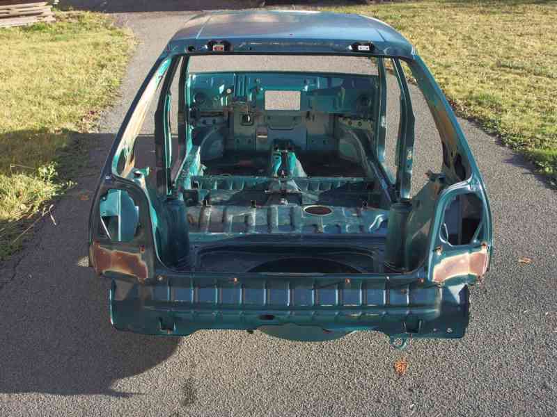 Skelet karoserie Škoda Felicia hatchback - foto 3