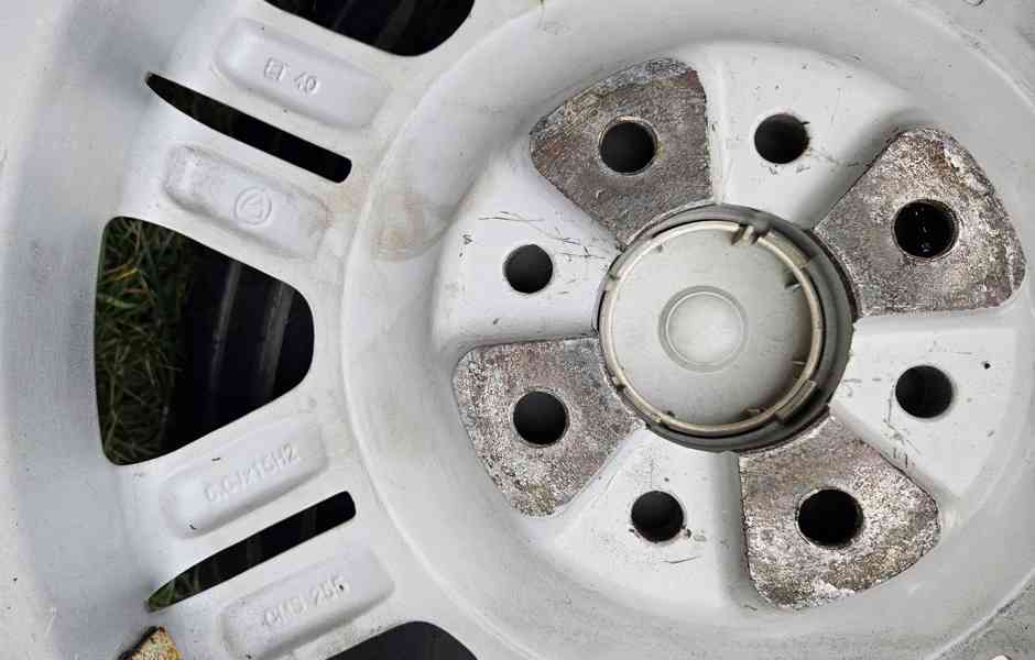 Fiat 15" elektrony alukola pneumatiky 195/60R15  - foto 7