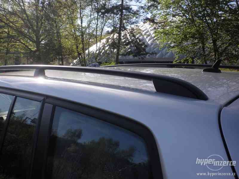Volkswagen Touran - foto 15