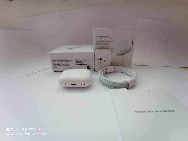 Apple Airpods Pro 2nd gen (USB-C)  - foto 1