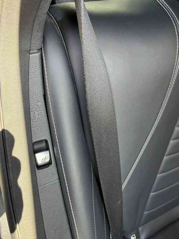Mercedes-Benz E 220d AMG Line - foto 6
