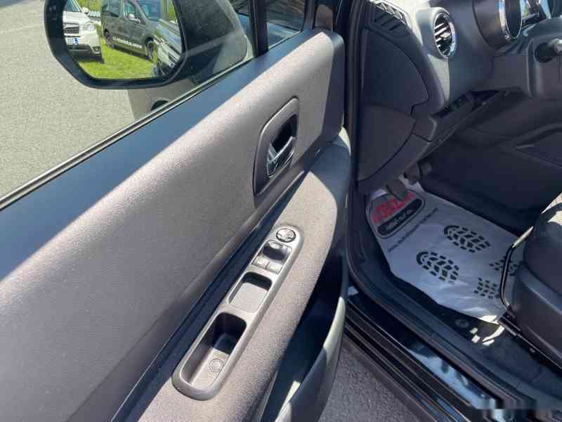 Peugeot 3008, 1,6 88kW, SERVISKA - foto 10