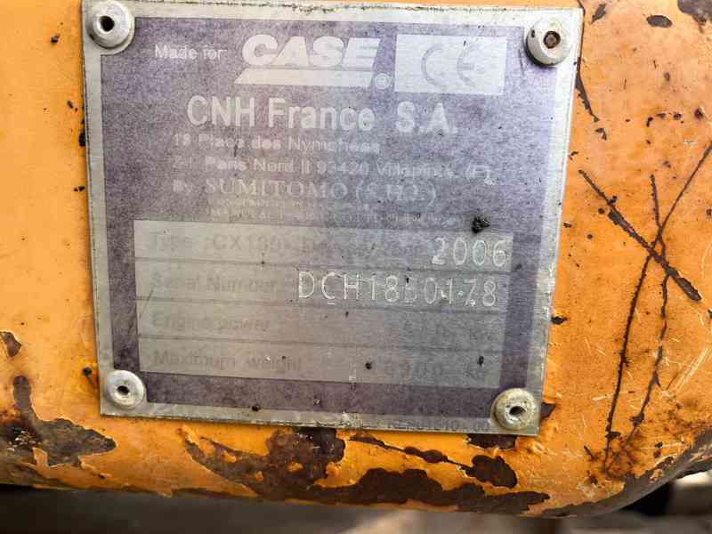 Pásové rypadlo CASE CX180 - foto 12