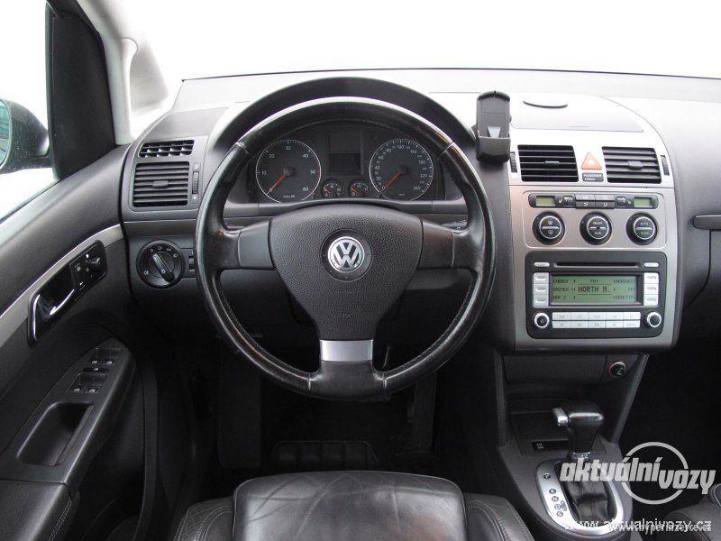 Volkswagen Touran 2.0, nafta, r.v. 2007, kůže - foto 6