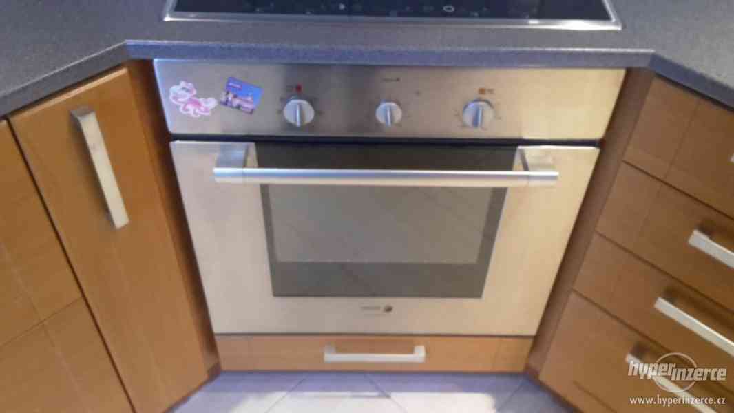 Prodej krásné kuchyňské linky - foto 8