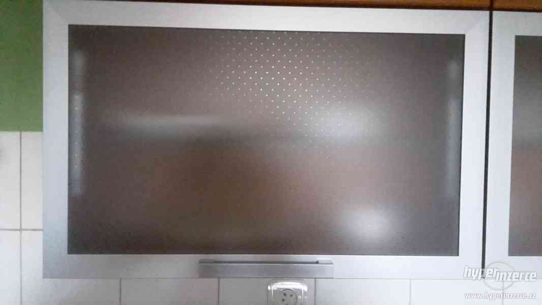 Prodej krásné kuchyňské linky - foto 20