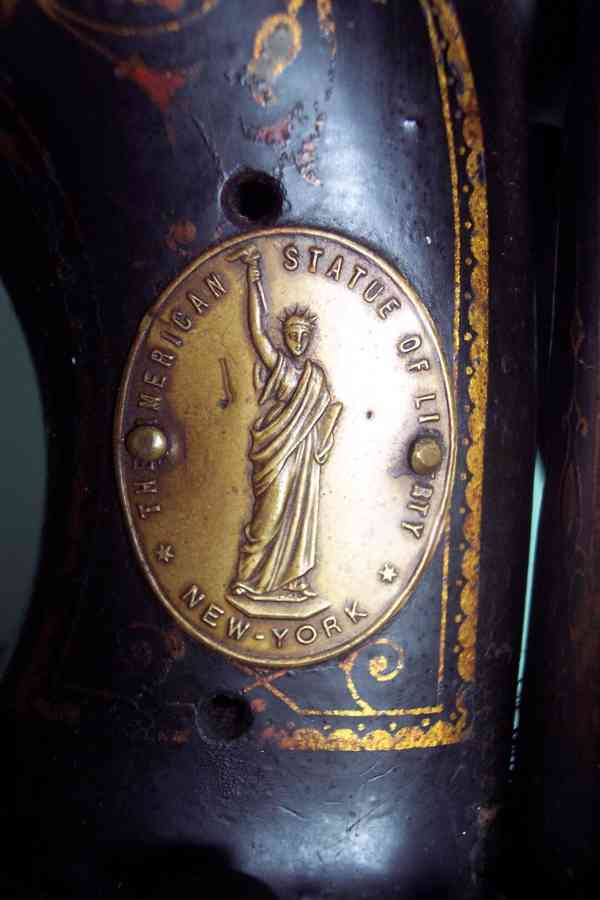 Šicí stroj 130 let - USA - foto 4