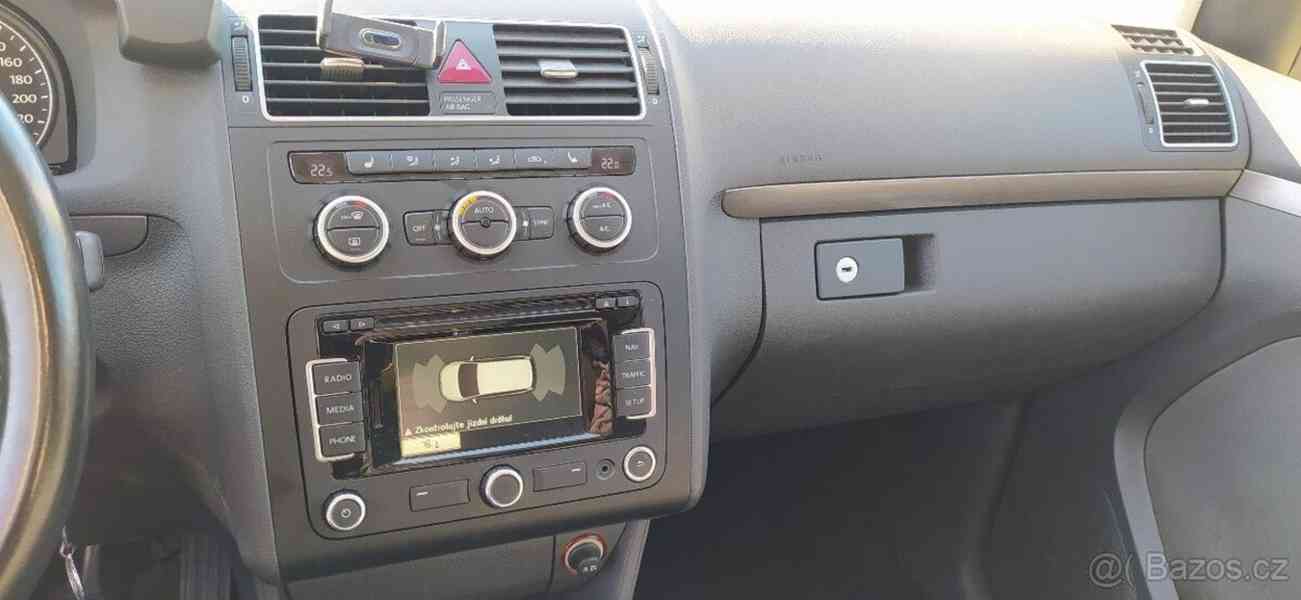 Volkswagen Touran 2,0 TDI DPF COMFORTLINE, diesel - foto 7