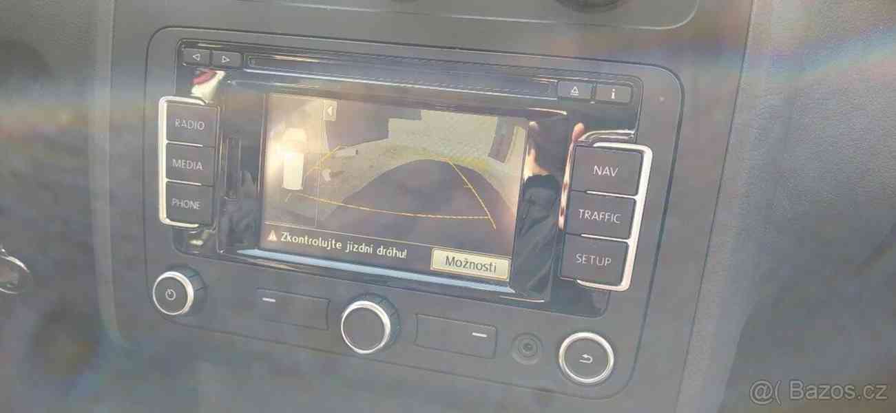 Volkswagen Touran 2,0 TDI DPF COMFORTLINE, diesel - foto 8