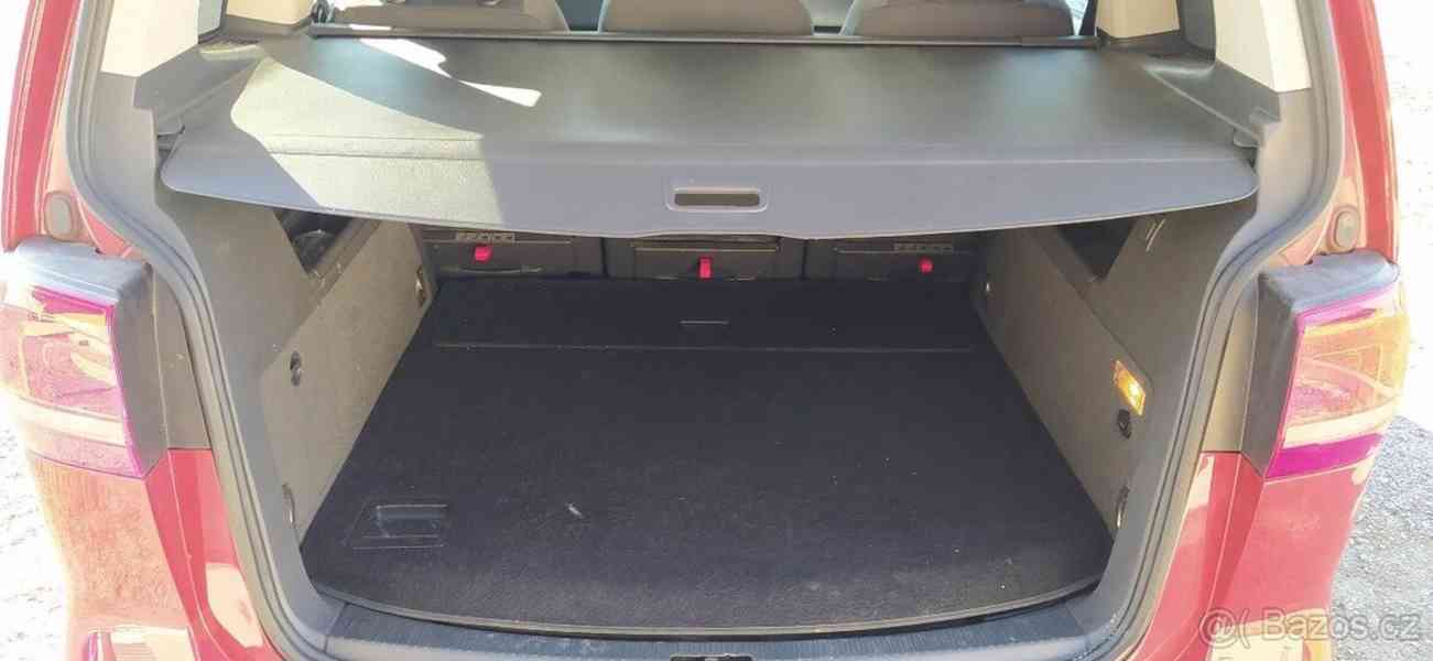 Volkswagen Touran 2,0 TDI DPF COMFORTLINE, diesel - foto 12