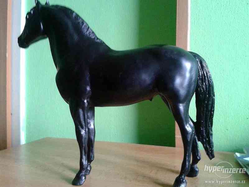 PRODÁM KONĚ BREYER - foto 2