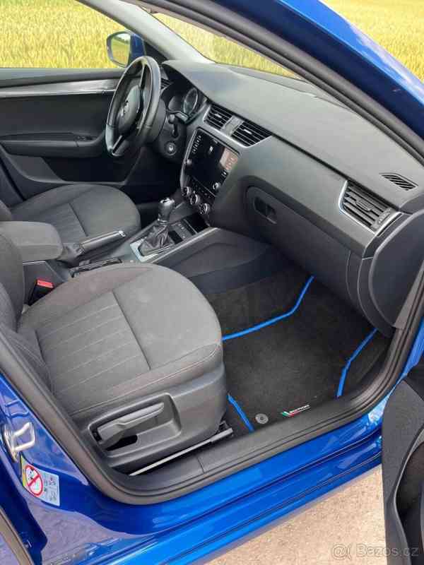 Škoda Octavia 1,6   TDI DSG 85kW - foto 7