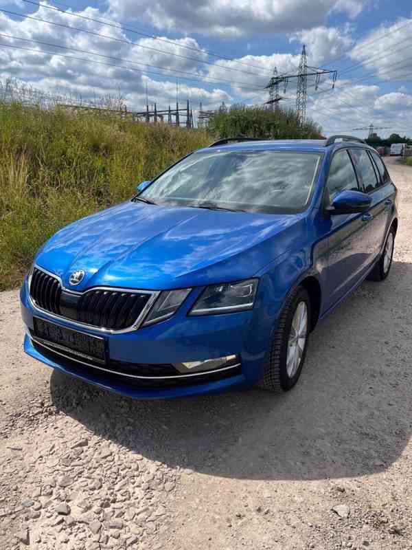 Škoda Octavia 1,6   TDI DSG 85kW - foto 14