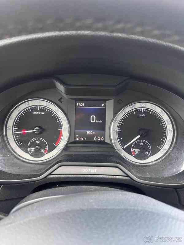 Škoda Octavia 1,6   TDI DSG 85kW - foto 10