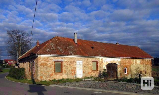 Prodej RD se zahradou v Rousměrově, RD se dvěma bytovými jednotkami Rousměrov. - foto 25