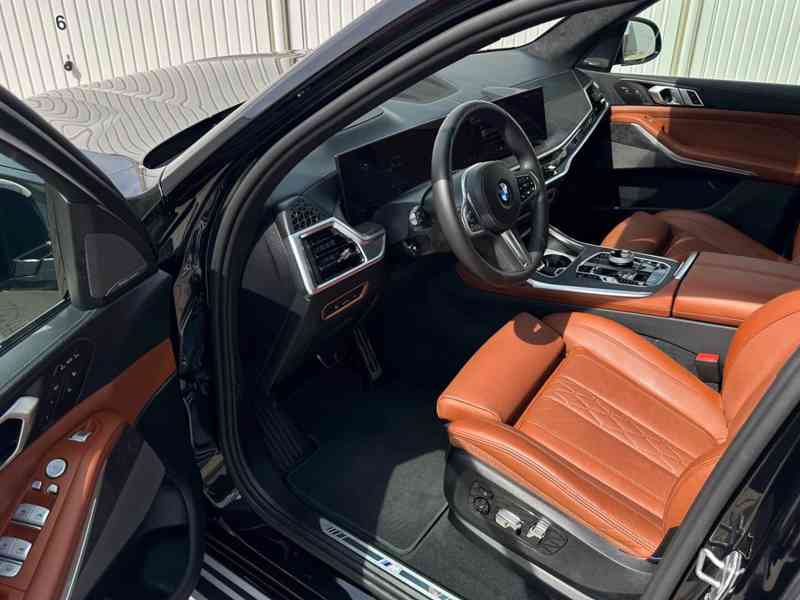 BMW X7 xDrive40d M Sport Pro – MAX výbava | 250 kW | DPH - foto 8