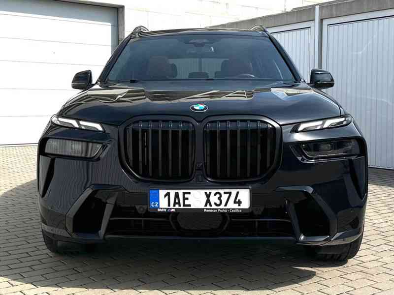 BMW X7 xDrive40d M Sport Pro – MAX výbava | 250 kW | DPH - foto 2