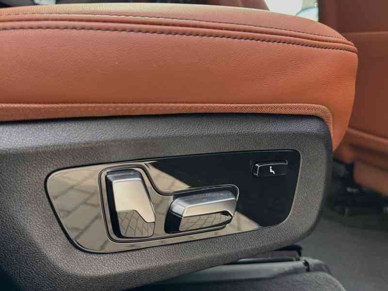 BMW X7 xDrive40d M Sport Pro – MAX výbava | 250 kW | DPH - foto 19