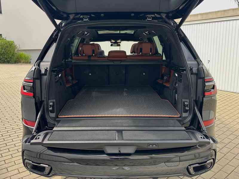BMW X7 xDrive40d M Sport Pro – MAX výbava | 250 kW | DPH - foto 21
