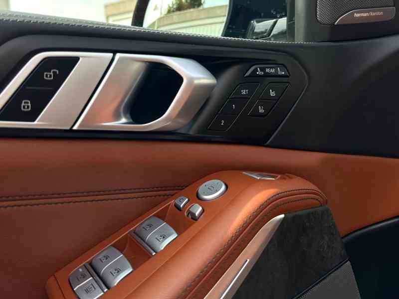 BMW X7 xDrive40d M Sport Pro – MAX výbava | 250 kW | DPH - foto 13