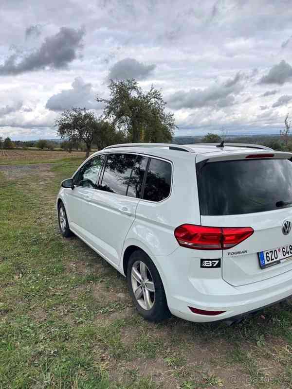 Volkswagen Touran 1,4   Highline TSI 7-míst - foto 2