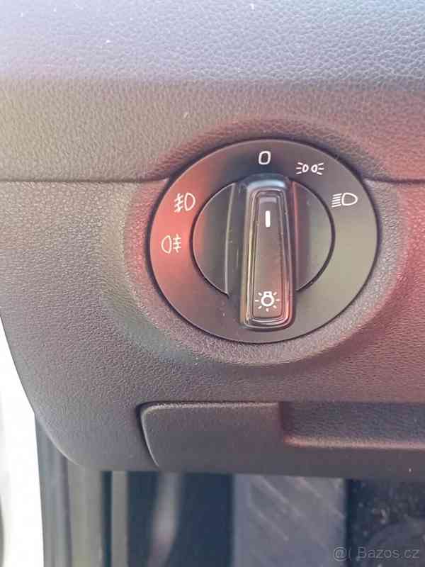 Škoda Octavia 1,6   TDI - foto 9