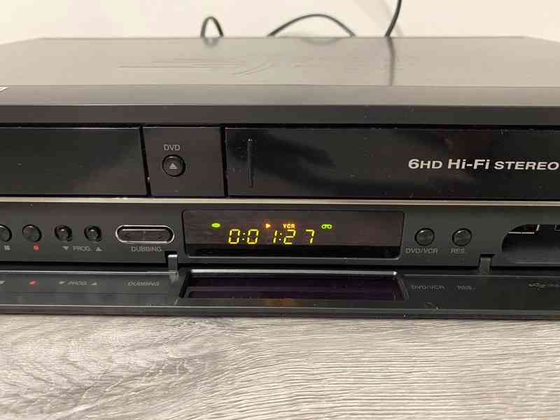 Combo rekordér LG RC389H - digitalizuje VHS na DVD - foto 4