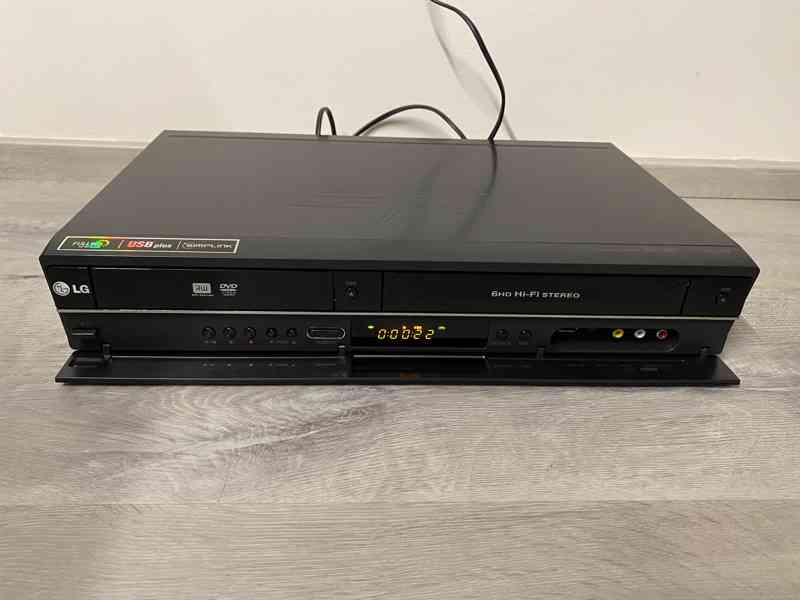 Combo rekordér LG RC389H - digitalizuje VHS na DVD - foto 2