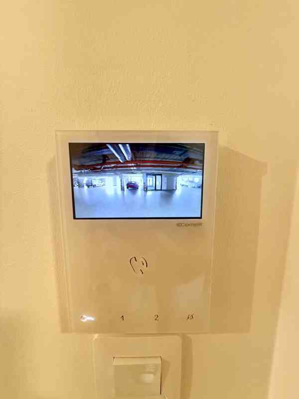 Pronájem bytu 2+kk, 54 m² + lodžie 4 m², Praha 5 - Smíchov - foto 14