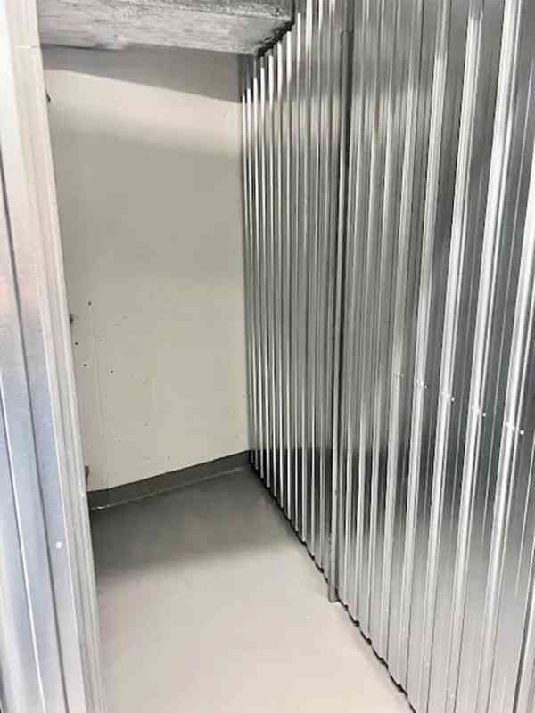 Pronájem bytu 2+kk, 54 m² + lodžie 4 m², Praha 5 - Smíchov - foto 15