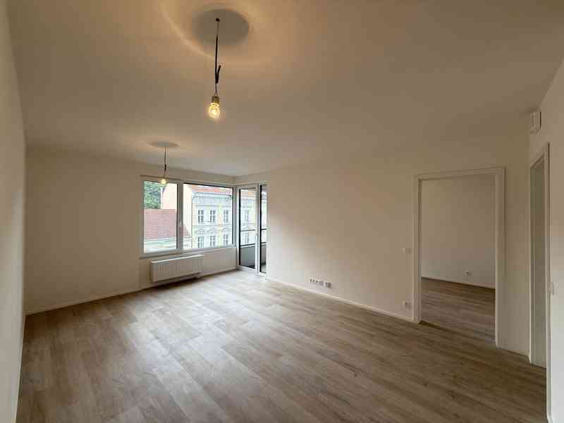Pronájem bytu 2+kk, 54 m² + lodžie 4 m², Praha 5 - Smíchov - foto 4