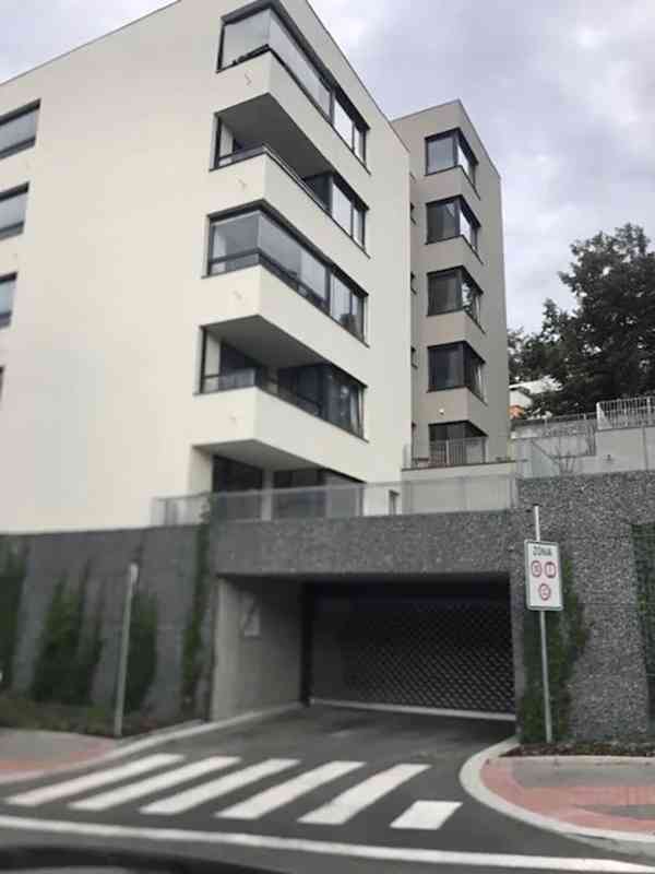 Pronájem bytu 2+kk, 54 m² + lodžie 4 m², Praha 5 - Smíchov - foto 13
