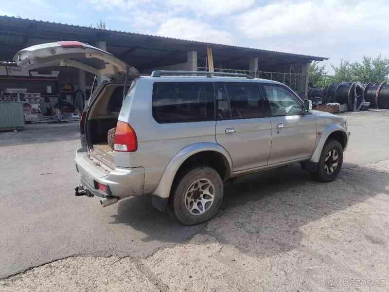 Mitsubishi Pajero Sport Sport V6 300L LPG - foto 2