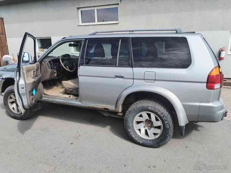 Mitsubishi Pajero Sport Sport V6 300L LPG - foto 11