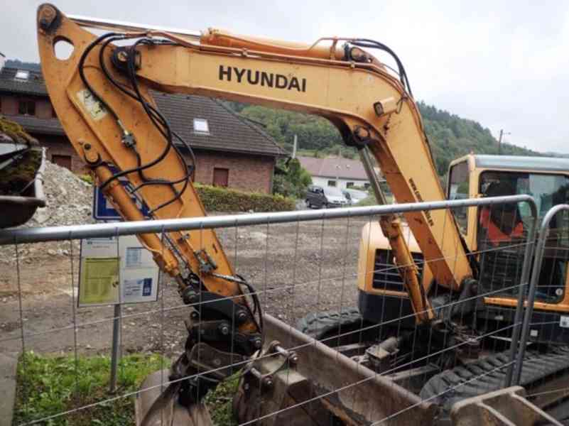 8t rypadlo pásové guma Hyundai Robex 80 - foto 5