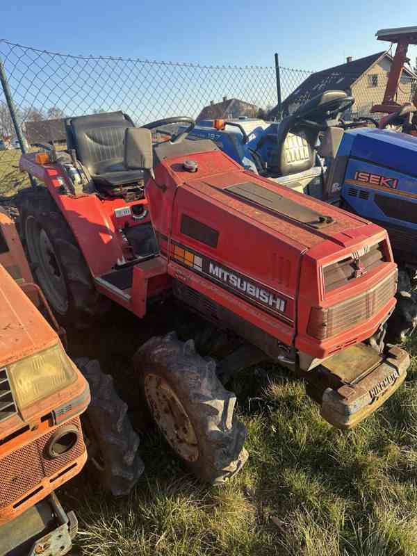 Malotraktor Mitsubishi MT20, 20 koní - foto 3