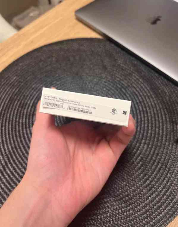 MagSafe Battery pack 1460 muh - foto 2