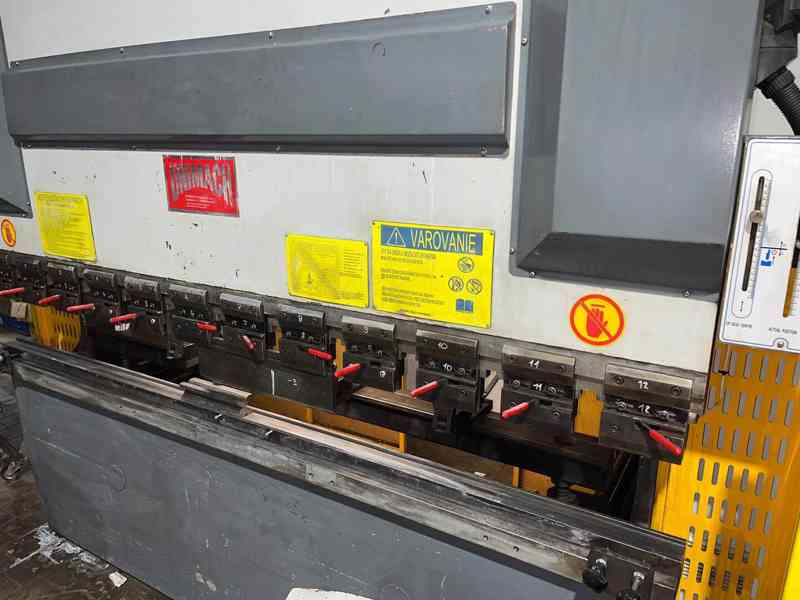 Použitý ohraňovací lis HP 80T/2500 CNC - foto 5