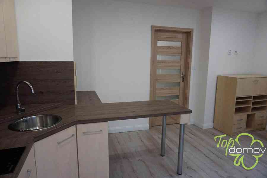 Prodej bytu 1+kk po kompletní rekonstrukci v Orlové - foto 2