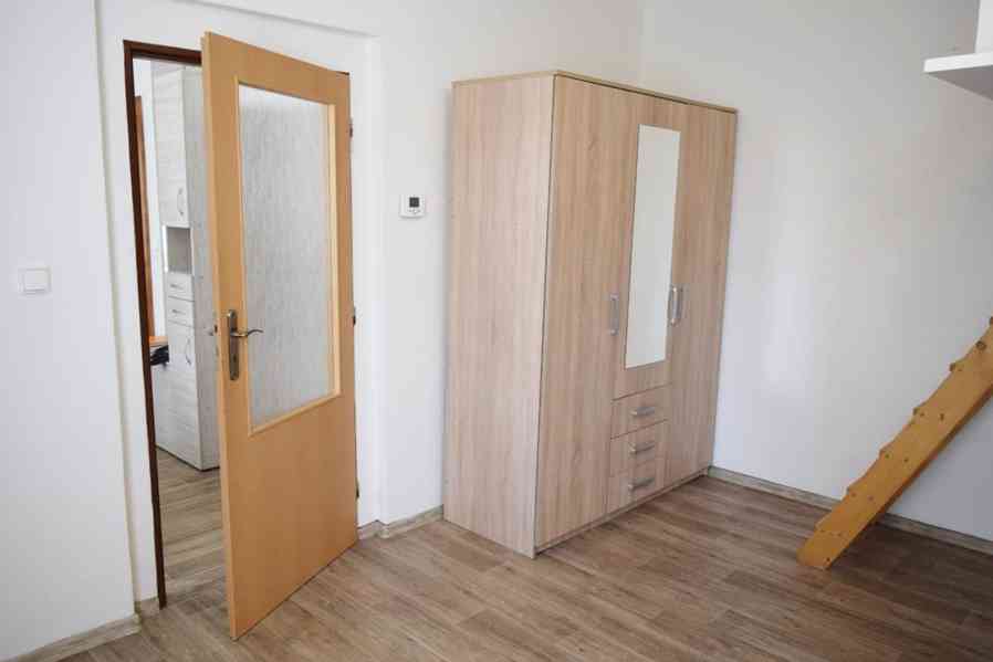 Pronájem bytu 1+1 ve Dvoře Králové nad Labem - foto 6