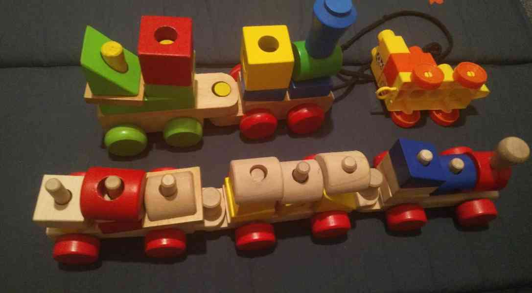 Stavebnice Merkur. Socialistické, novější i zahraniční kusy - foto 19