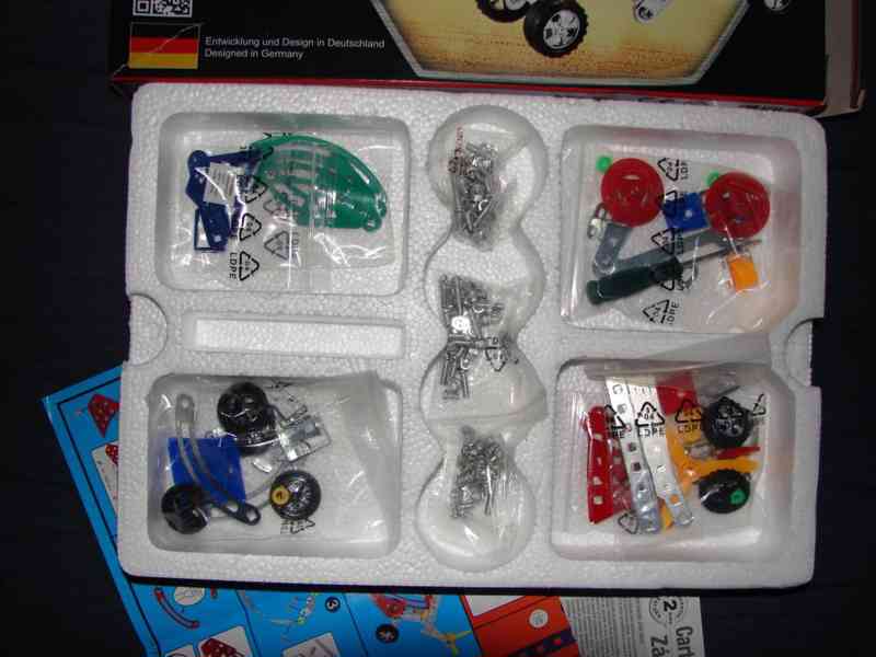 Stavebnice Merkur. Socialistické, novější i zahraniční kusy - foto 12