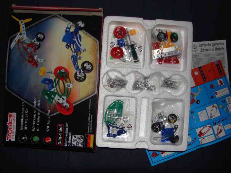 Stavebnice Merkur. Socialistické, novější i zahraniční kusy - foto 11