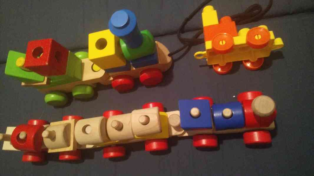 Stavebnice Merkur. Socialistické, novější i zahraniční kusy - foto 18