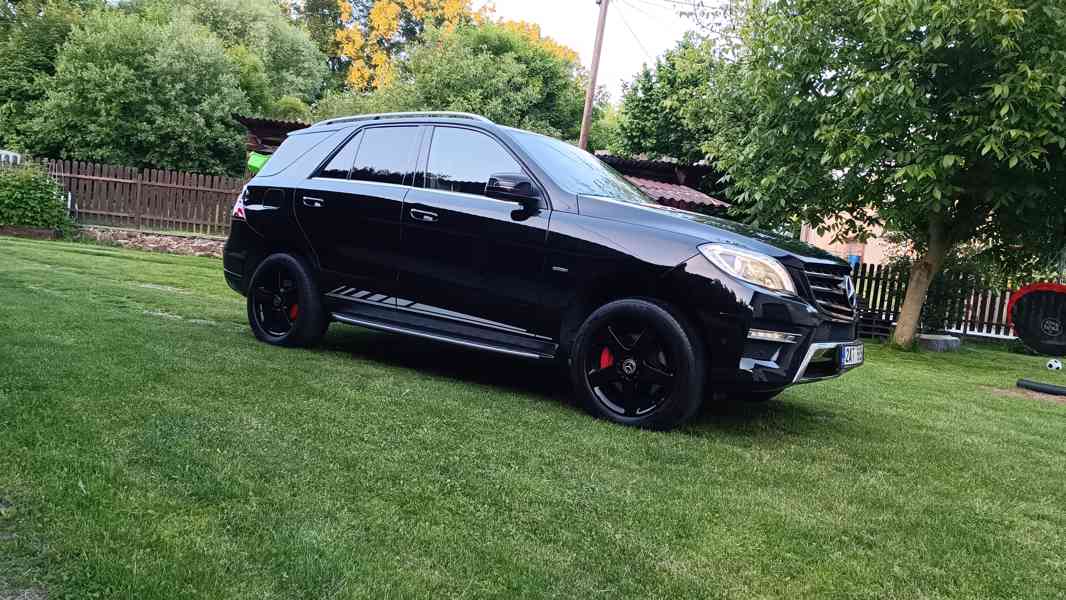 Mercedes ML  350 CDi w166 AMG  - foto 11