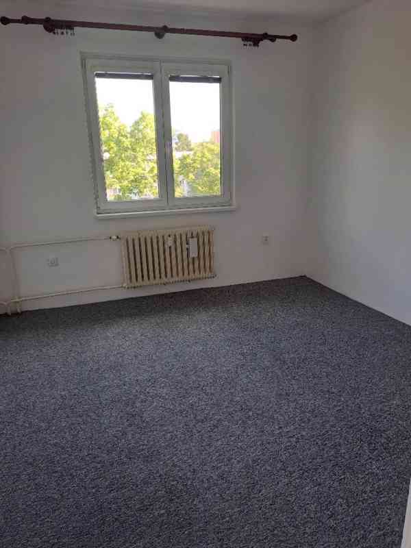 Olomouc-pronájem bytu 3+1, 61m² - foto 2