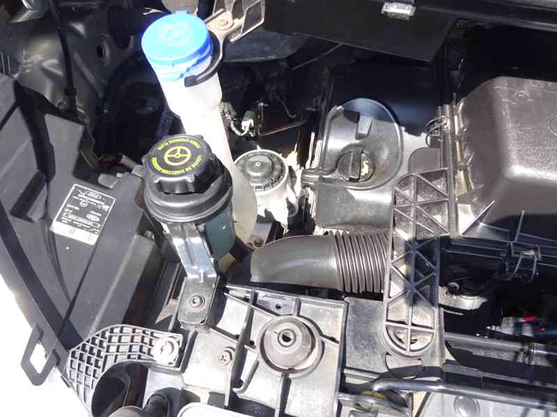 Ford Transit Custom 2.0 TDCI r.v.2013 9 míst (ČR)  - foto 17