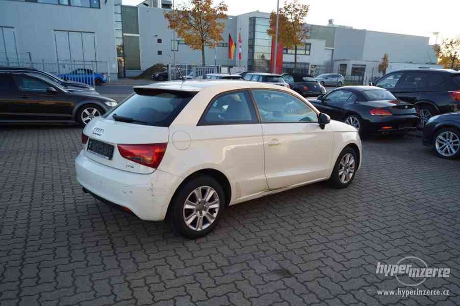 Audi A1 Attraction 67kW benzín - foto 5