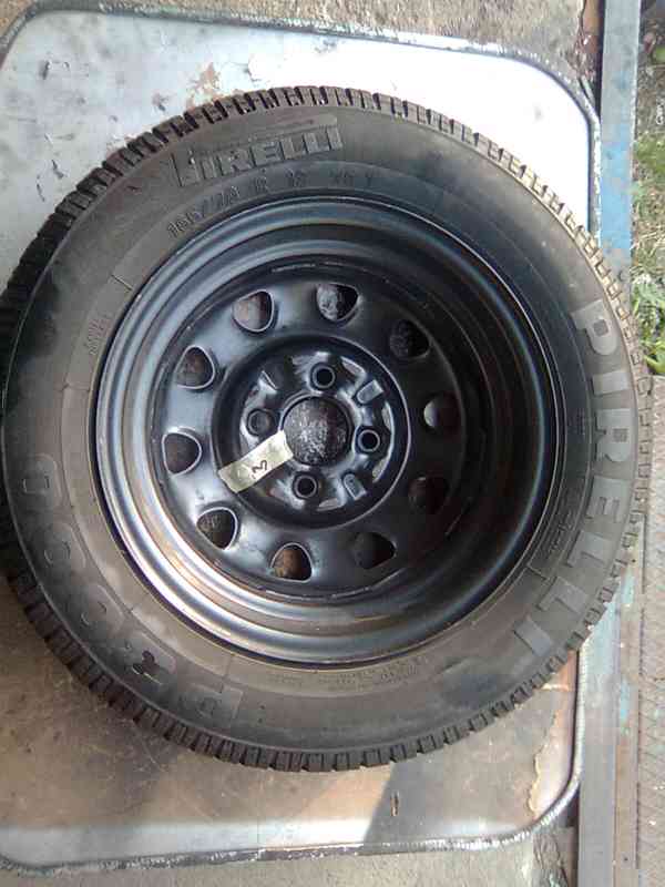 Čtyři celá kola FELICIA disk s pneu Pirelli P3000  - foto 5